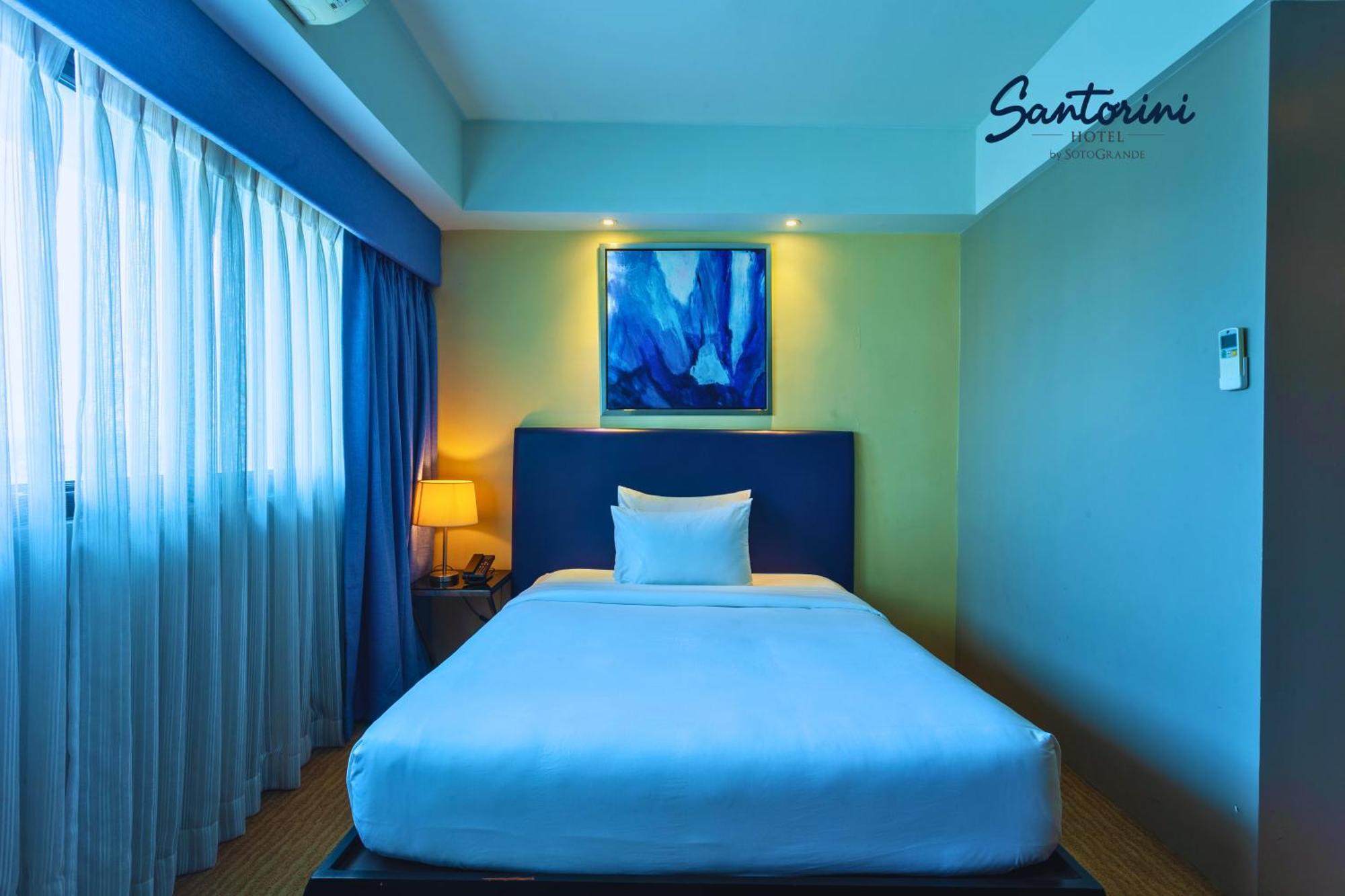 Santorini Hotel Marikina Bagian luar foto