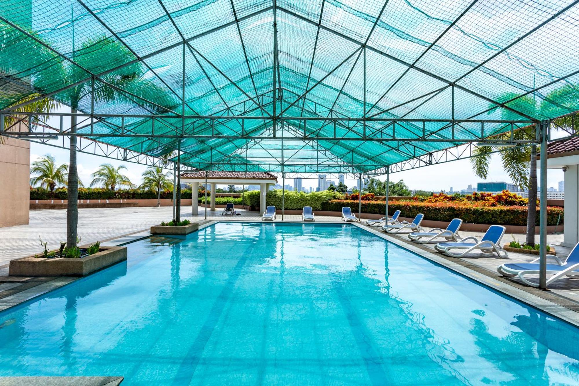 Santorini Hotel Marikina Bagian luar foto